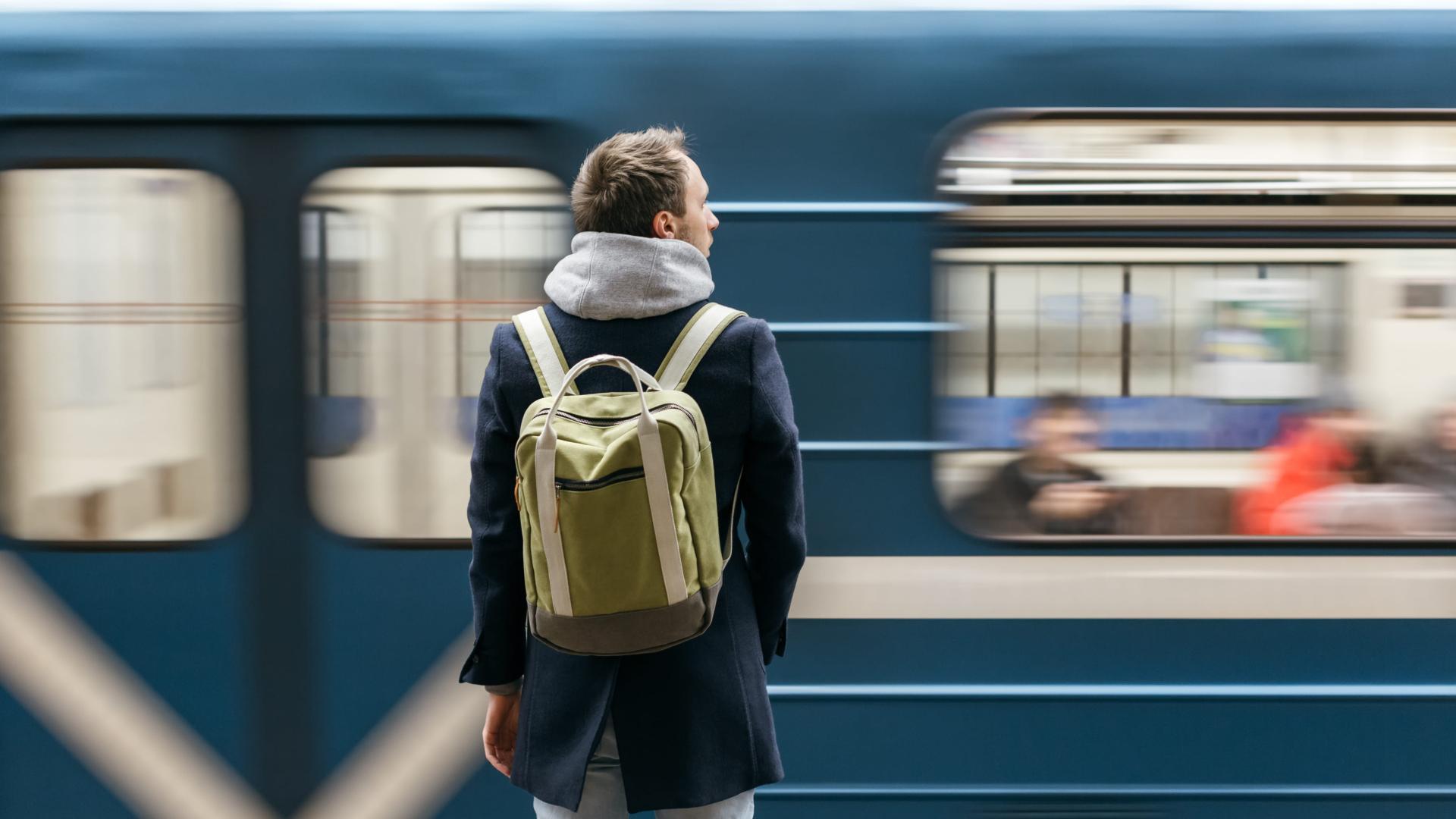 Transdev_Train_Homme