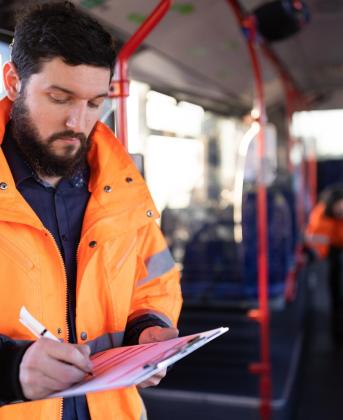 France - Normandie - Le Havre - Mechanic- Mécanicien - Photo Julien Lutt - Capa