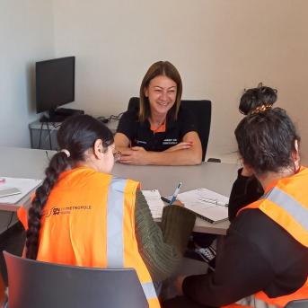 Elèves de 3ème Mix ton stage chez Transdev