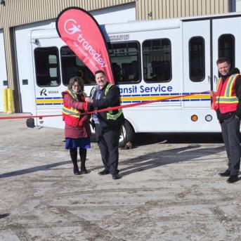Inauguration d'un centre à Regina