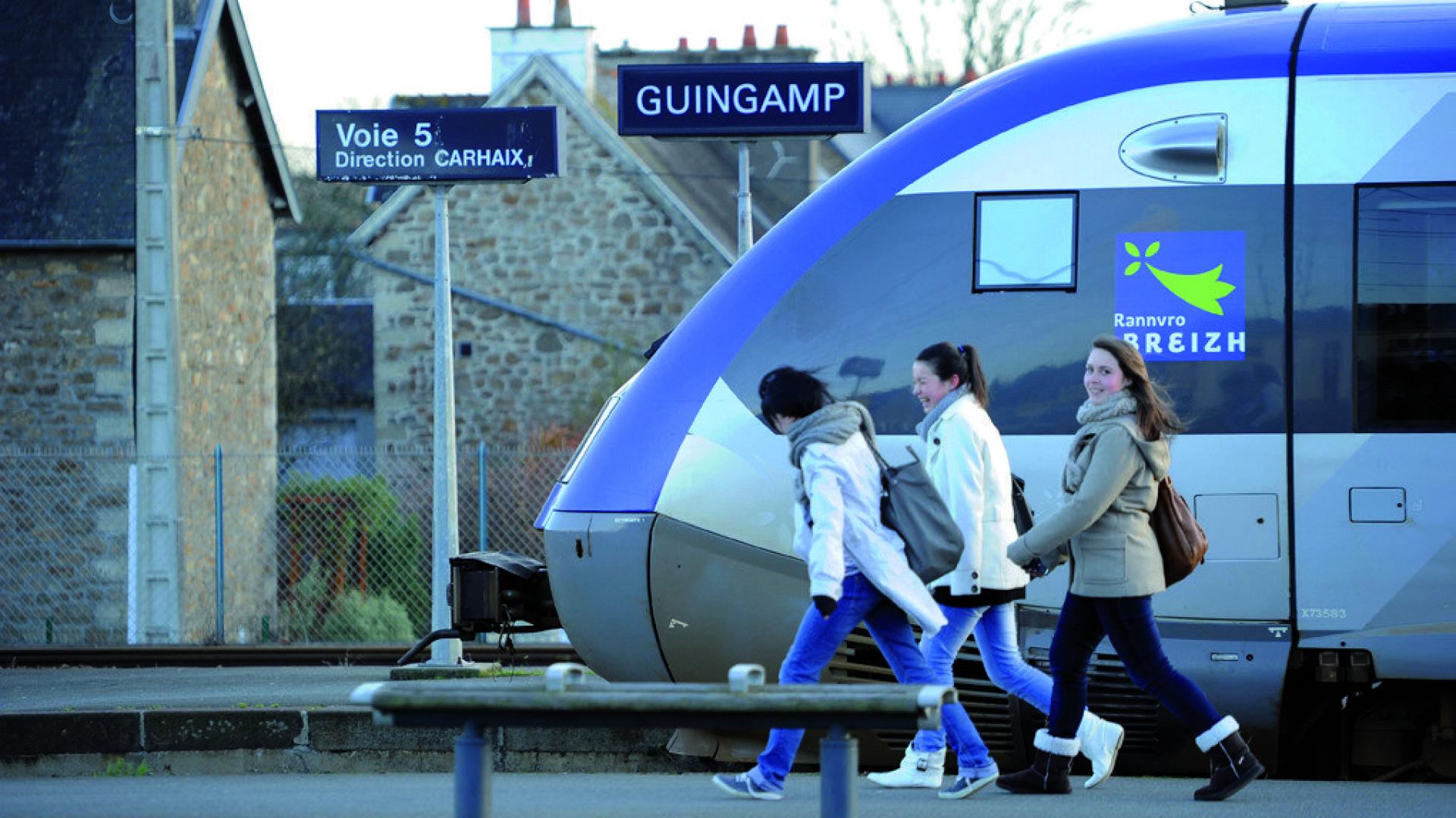 transdev, train, rail, ferroviaire,carhaix,guingamp,transdev,movilité