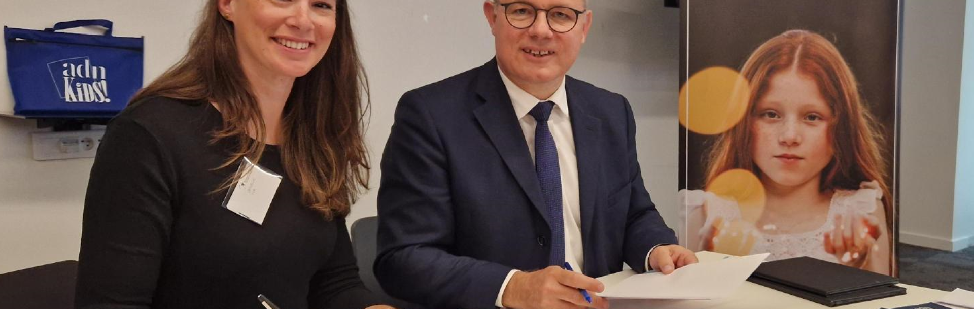 Edouard HENAUT Directeur Général France de Transdev et Julie Crouzillac Présidente ADN Kids