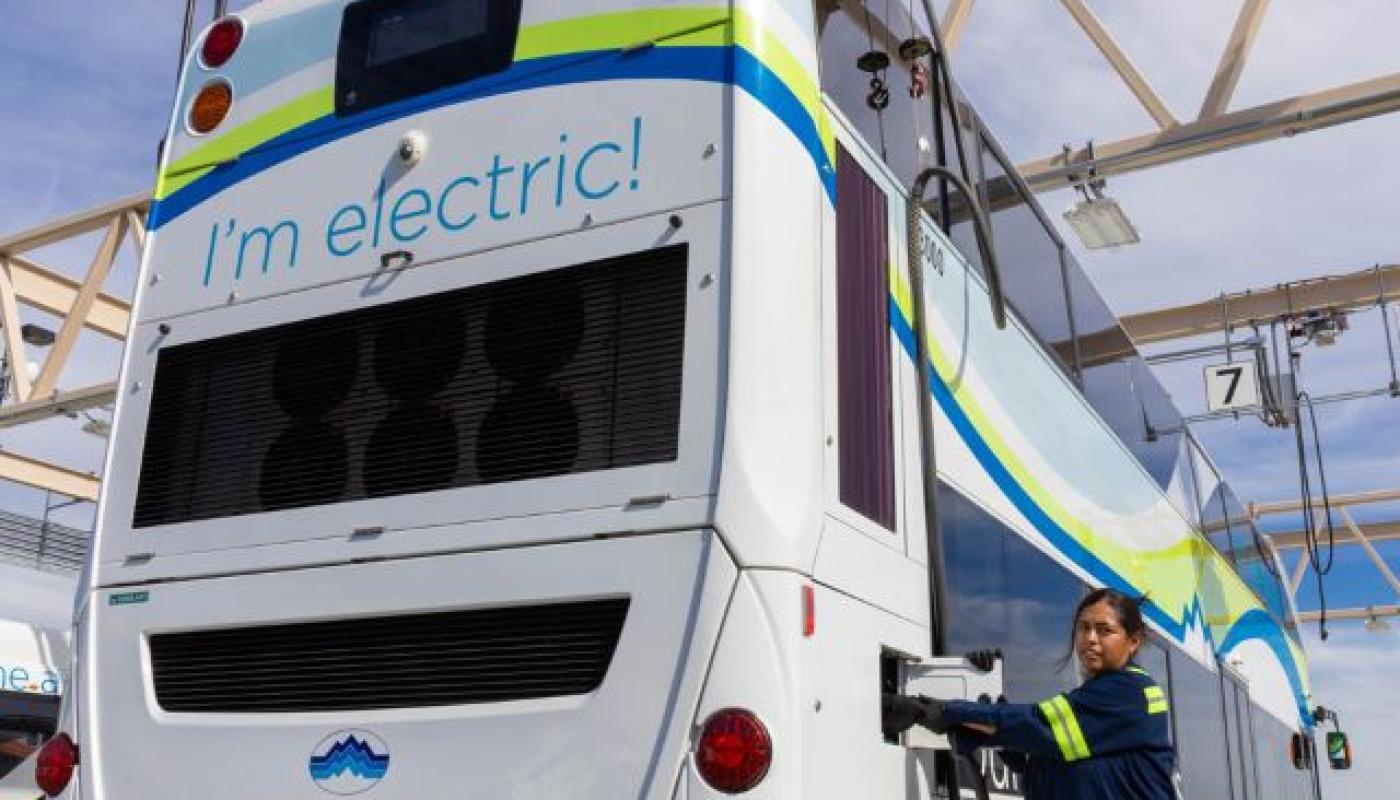 Foothill Transit bus back