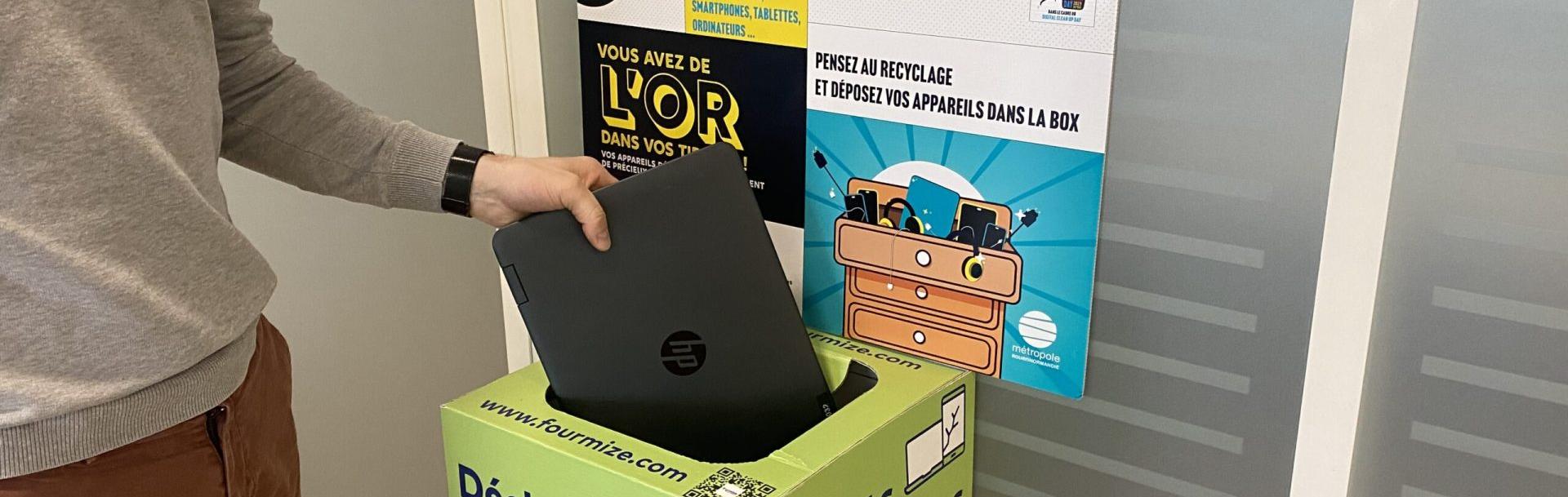 Boîte de collecte de déchets électronique Digital Cleanup Day Transdev Normandie