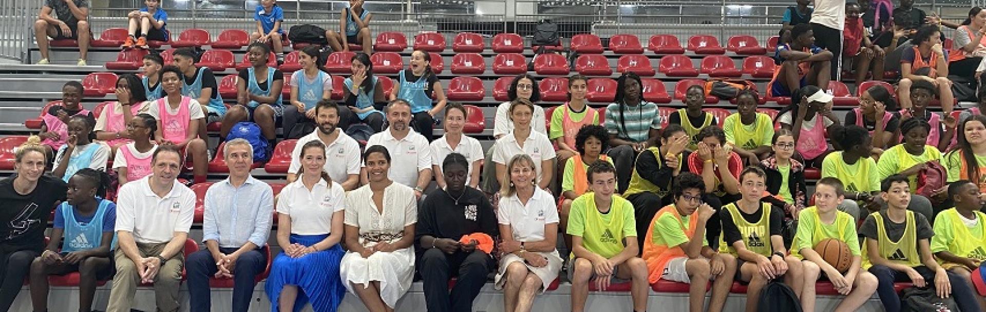 L’ASVEL féminin accueille Transdev et ADN Kids