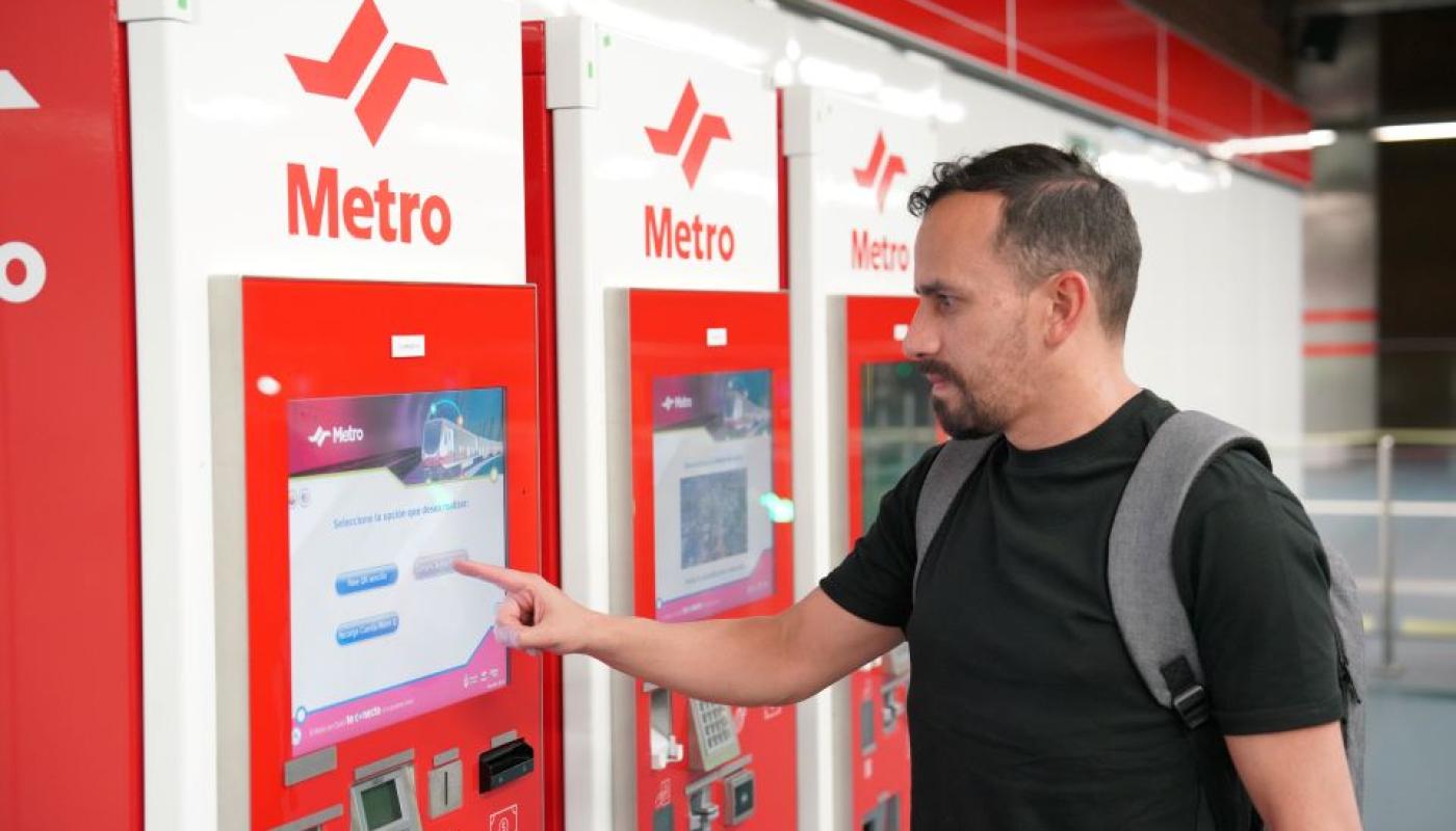 Metro Quito Ticketing