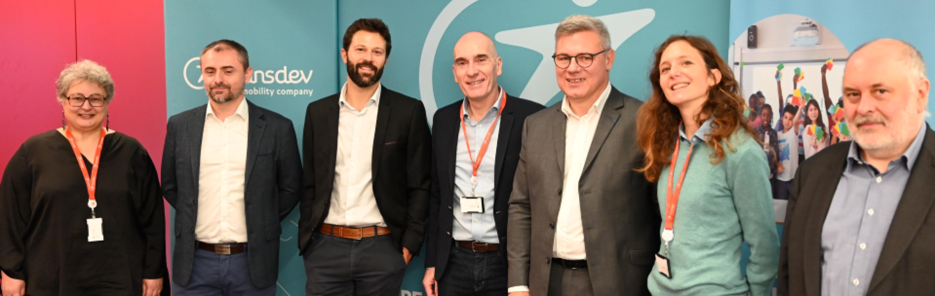 Membres des équipes de Transdev et Energie Jeunes