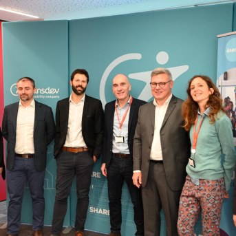 Membres des équipes de Transdev et Energie Jeunes