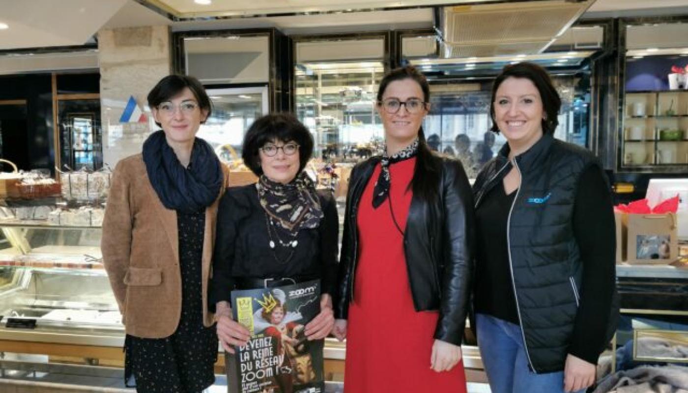 Photo de groupe dans boulangerie participante Reine réseau Zoom 1