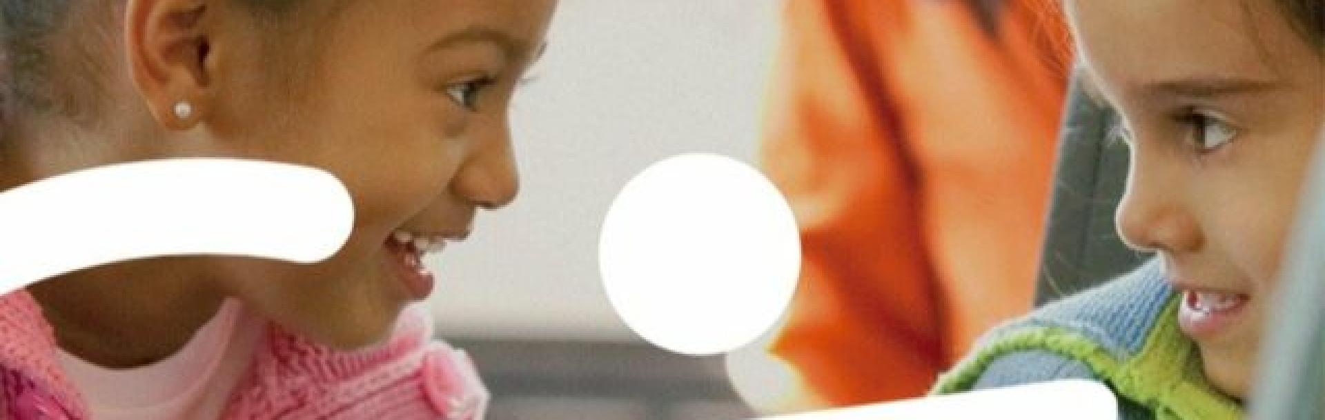 girls-smile-transdev-code-ethics-mobility-childhood