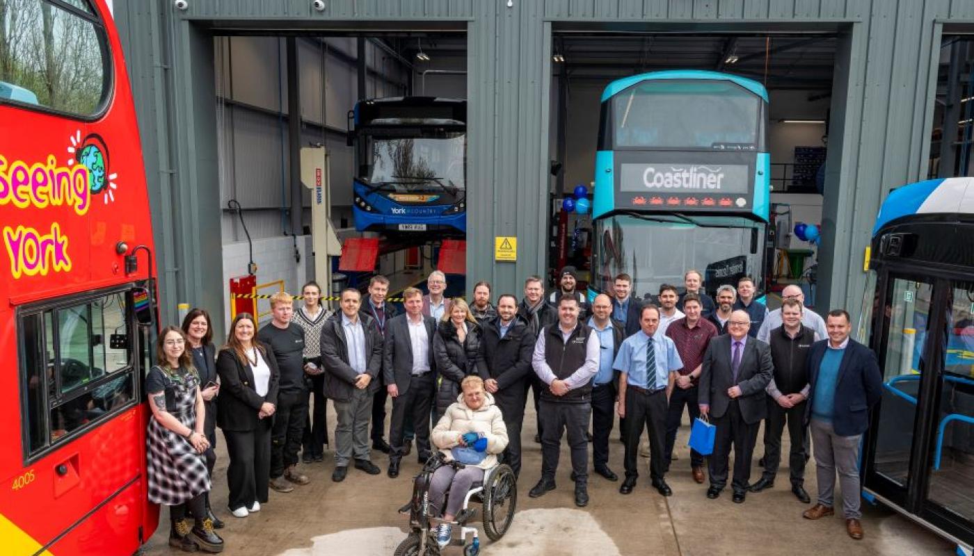 New depot opens full group outside