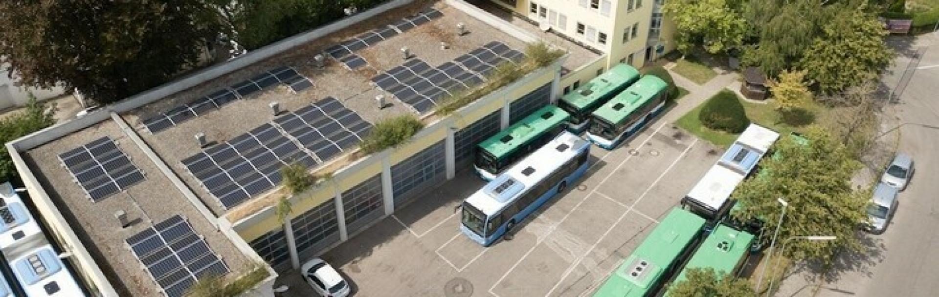 Des bus électriques alimentés par le toit
