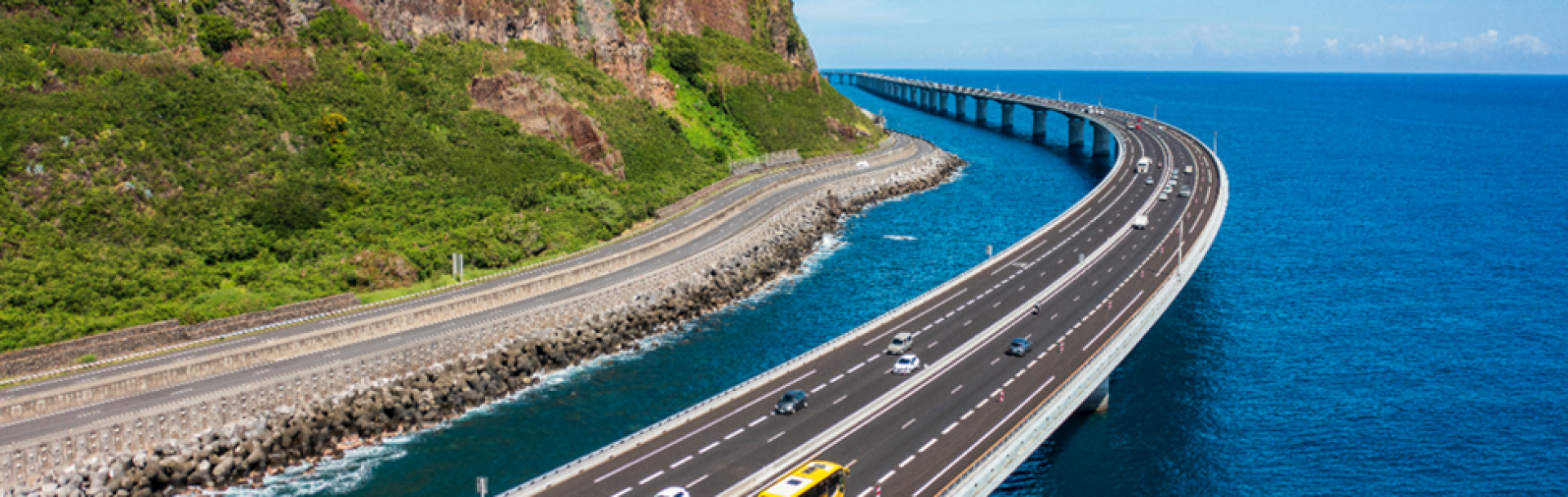 Route en bord de mer La Réunion