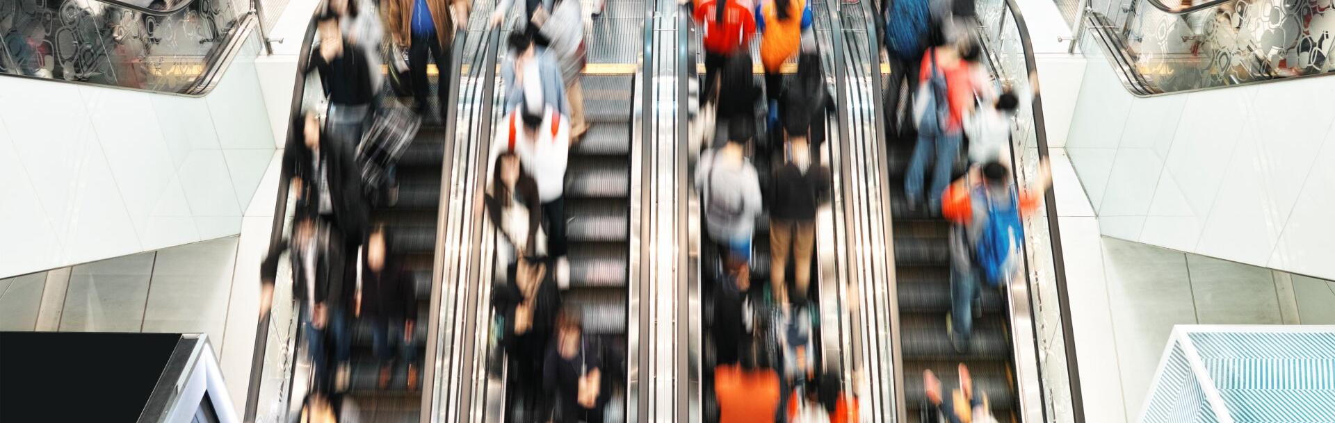 The Mobility Sphere foule dans les escalators