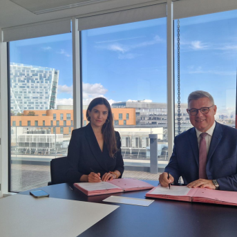 Cynthia Illouz, fondatrice du media The Women's Voices et Edouard Hénaut DG de Transdev France