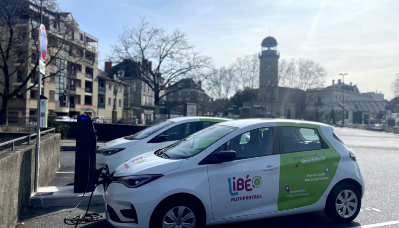 Zoé Libéo autopartage en charge