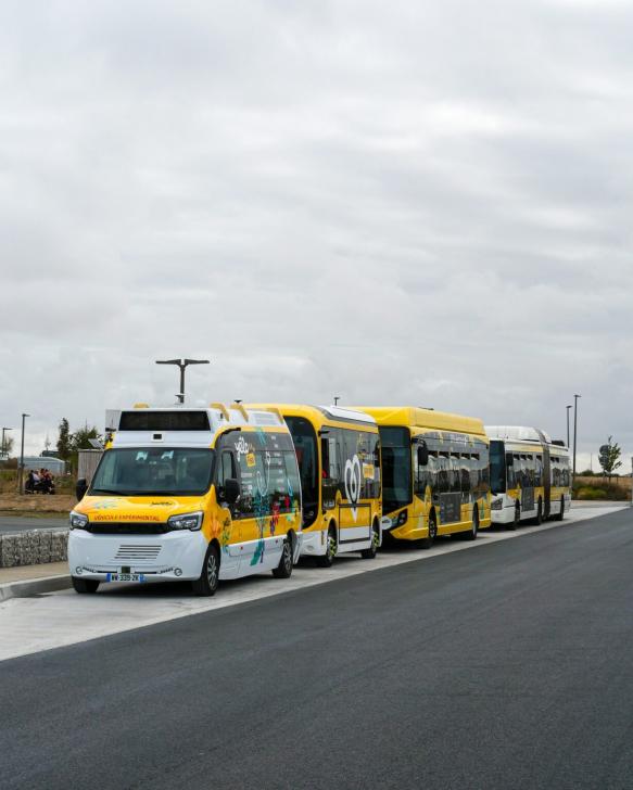 Bus du nouveau réseau Yélo Mobilités La Rochelle