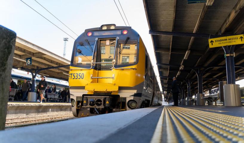 New Zealand - Wellington Trains - Train