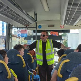 Elèves Niort La Rochelle atelier sensibilisation sécurité bus