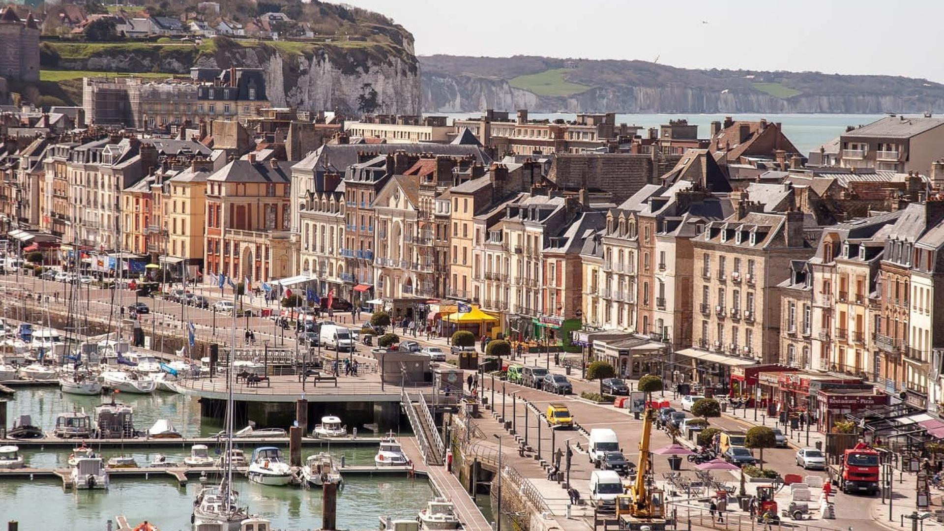 Paysage portuaire Normandie