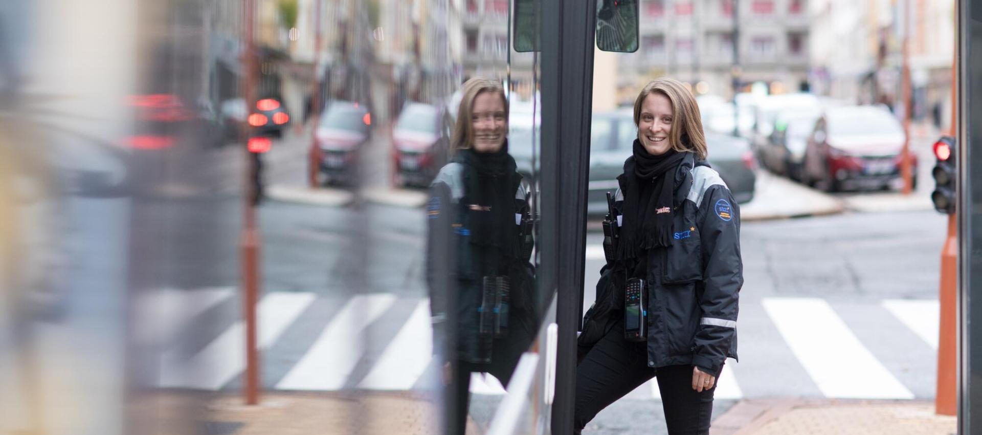 Bus France - Auvergne Rhône Alpes - Roanne