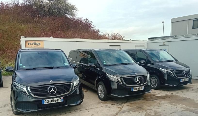 Véhicules du Salon 200