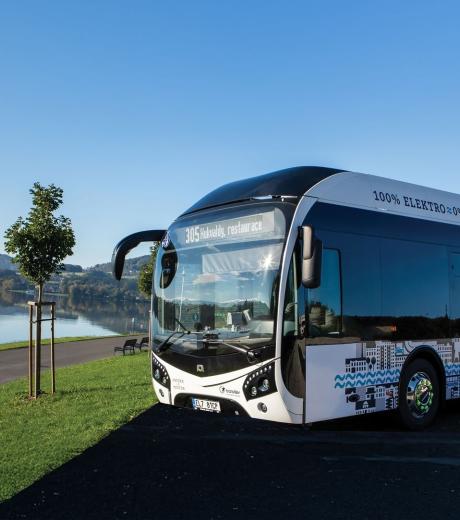 _elektrobus-fm-01