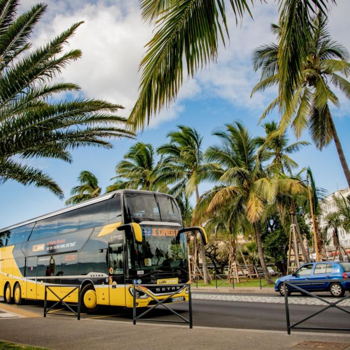 VEHICULES CAR JAUNE REUNION
