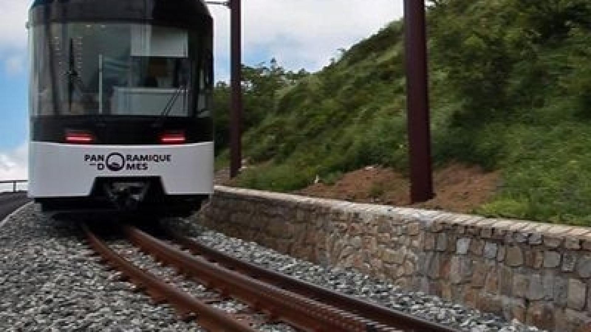 Panoramique des Dômes