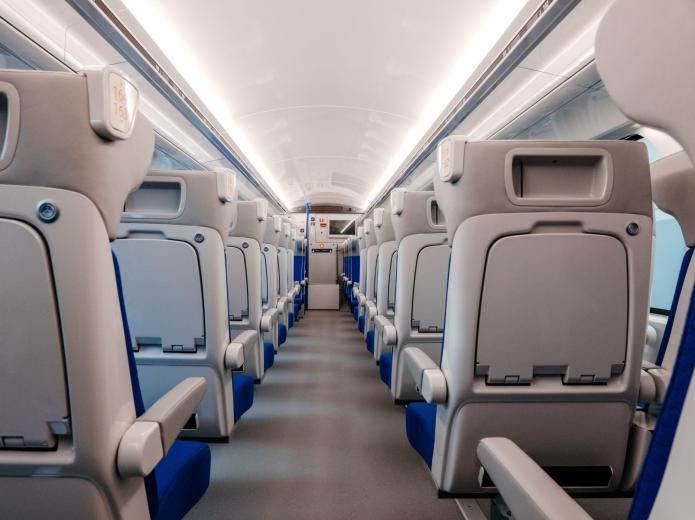 Train Zou ! Copyright Maite Baldi Elephant