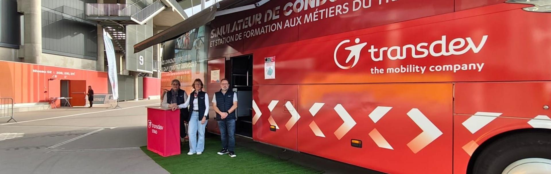 Evenement recrutement en Sarthe avec la présence du Simulateur au stade de foot du Mans