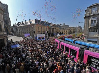 veolia,transdev,tramway,reims