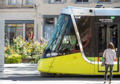 Tramway réseau transport urbain Grenoble TAG Transdev passagers déplacements