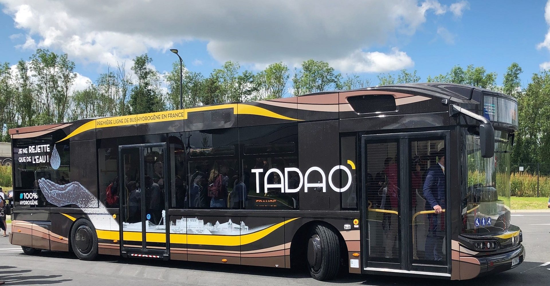 bus électrique hydrogène tadao Transdev transport marron