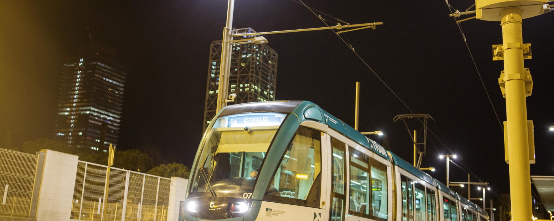 Tramway TRAM Barcelone de nuit
