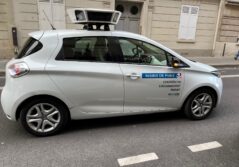 Véhicule électrique Moovia équipé d'un lecteur de plaques d’immatriculation
