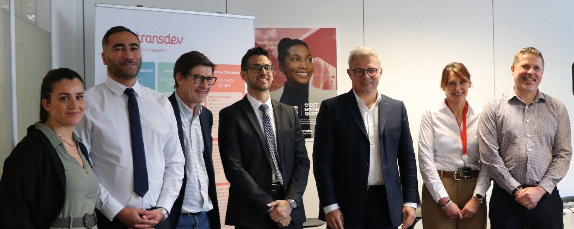 Photo de groupe des participants Parcours de Direction de Société avril 2023