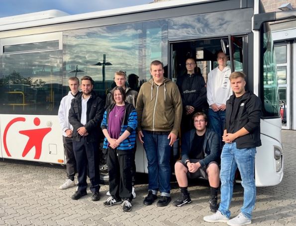 Trainees of Regionalverkehr Westsachsen start into a secure future