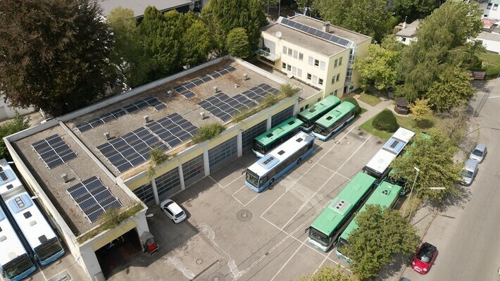 Des bus électriques alimentés par le toit