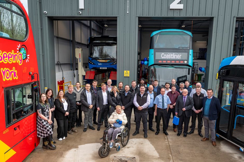 New depot opens full group outside