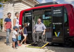 Paratransit Autonomous vehicle - Véhicule autonome Personne à mobilité réduite