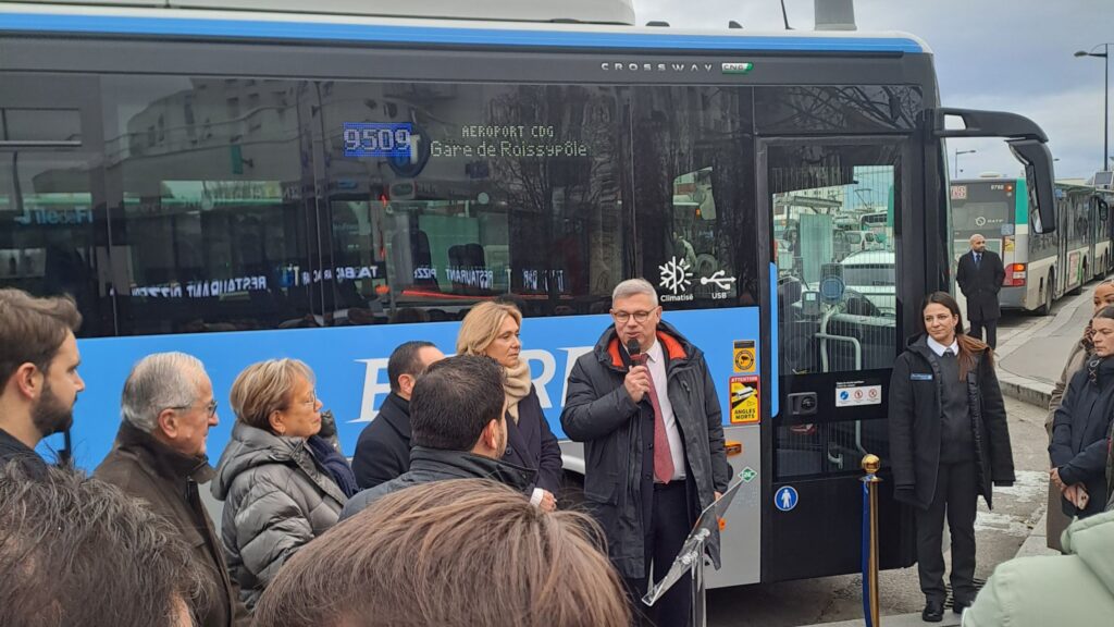 Lancement de la Ligne Express 9509 qui relie Ermont-Eaubonne à l'aéroport Paris-Charles-de-Gaulle.